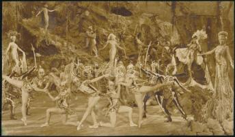 cca 1930 Balettjelenet, fotó, 13×22,5 cm