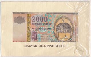 2000. 2000Ft Millenium eredeti díszcsomagolásban MM 0308405 T:II a csomagolás és benne a bankjegy is meggyűrődött Adamo F56A