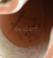 Kiss Roóz Ilona (1920-2010): Éneklő pár, mázas kerámia, kézzel festett, jelzett, apró kopásnyomokkal...