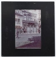 cca 1940 Bp., utcarészlet üzletekkel, Steinhof Sándor kalap szűcs, 1 db Agfacolor színes diapozitív
