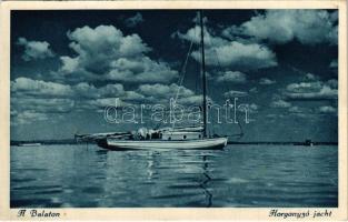 1932 Balaton, Horgonyzó jacht
