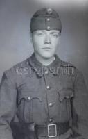 cca 1920-1940 Katonaportrék a Horthy-korszakból (egyedi és ritka viseletek), 6 db negatív üveglemeze...