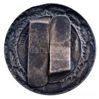 ~1950. "Kiváló Hadtápmunkáért" zománcozott fém jelvény (41mm) T:1- / Hungary ~1950. "...