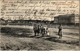 Budapest XVII. Rákosliget, Fackh tér. Ludwig Ilona kiadása (EK)