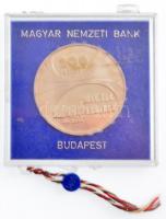 1975. 200Ft Ag "Magyar Tudományos Akadémia" sérült, plombált "MNB" tokban T:1- (...