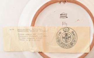 Habán tányér, másolat, kerámia, kopott, jelzett, d: 33cm