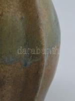 DT jelzéssel: Samottos váza, kopott, m: 20 cm