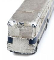 cca 1970 Csuklós Ikarus busz, eredeti alumínium öntvény, kopásnyomokkal, h: 18 cm