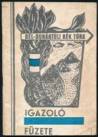 1973 Dél-dunántúli Kék Túra igazoló füzete. Pécsi Szikra-ny., 55+(8) p. Három fekete-fehér térképpel. Tűzött papírkötés, kissé koszos, foltos állapotban. A Dél-dunántúli Kék Túra teljesítését igazoló bejegyzéssel (teljesítők nyilvántartásába való felvétel, jelvény átadás), pecsétekkel.