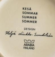 Arabia Finland nyár. Design porcelán dísztálka. Jelzett. kis kopásokkal d: 11 cm