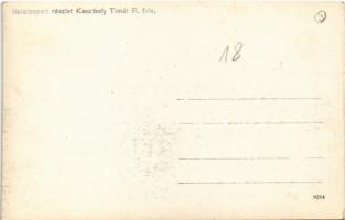 Keszthely, Balaton-part, strand, fürdőzők. Timár R. photo (vágott / cut)