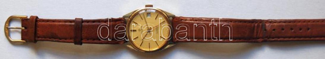 Olma típusú férfi karóra, szíjjal, működő állapotban