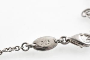 Ezüst(Ag) nyaklánc kulcsos medállal, jelzett, állítható h: max. 42 cm, nettó: 6,6 g