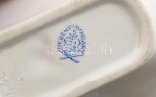 Herendi petrezselyem mintás, leveles tálka, kézzel festett, jelzett, kis kopásokkal, 15 x 8 cm