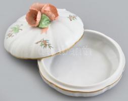 Herendi csipkebogyó mintás óriás bonbonier, plasztikus virágokkal. Kézzel festett, jelzett, hibátlan...