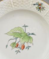 Herendi csipkebogyó mintás 5db teasüteményes tányér. Kézzel festett, jelzett, kopásnyomokkal. D:12,5...