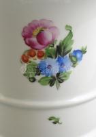 Herendi virág mintás körmös váza. Kézzel festett, jelzett, kopásnyomokkal. M: 19 cm