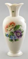 Herendi virágmintás váza . Kézzel festett, jelzett, hibátlan. M:19,5 cm