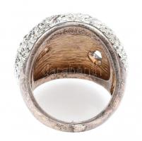 Ezüst(Ag) kövekkel gazdagon kirakott szívecskés gyűrű, jelzett, méret: 60, bruttó: 16,8 g