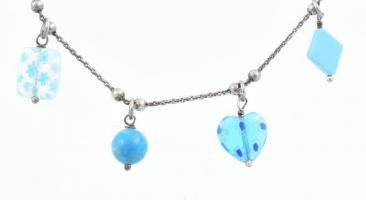 Ezüst(Ag) nyaklánc műanyag gyöngy díszítéssel, jelzett, h: 40 cm, bruttó: 10,8 g