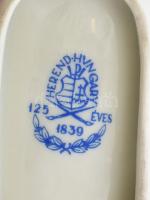 Herendi porcelán Viktória mintás leveles tálka, kézzel festett, jelzett, kis kopásnyomokkal, 14,5×8 ...