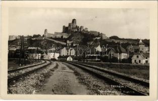 Trencsén, Trencín; vár, vasútvonal / Trenciansky hrad / castle, railway line