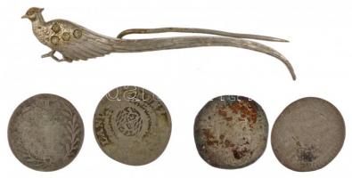 4db-os Ag érmetétel a ~17-18. századból gyenge állapotban + fém fácános kalapdísz T:3-4