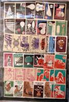 400 db magyar gyufacímke berakólapokon