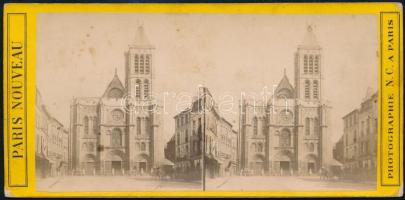 cca 1890-1900 &#039;Cathédrale St. Denis&#039; keményhátú sztereófotója, Paris Nouveau Photographie N.C. a Paris, a hátoldalán feliratozva, a felületén apró foltokkal, 8x17 cm