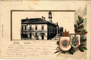 1915 Zenta, Senta; Városháza, üzlet. Címeres dombornyomott litho keret. Fekete Sándor kiadása / town hall, shop. Emb. litho frame with coat of arms (lyuk / pinhole)