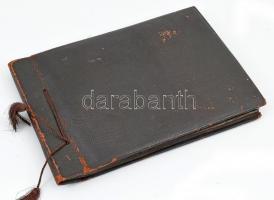 Németországi (Berlin, Potsdam, Hamburg, stb.) város- és tájképek, 32 db fotósarokkal albumba rögzítv...