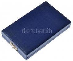 1951. "Közbiztonsági Érem" ezüst fokozata a karhatalom tagjai részére, mellszalagon, tokba...