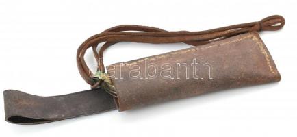 Válik, egyedi készítésű bicska, réz, szarú. Bőr tokkal 26 cm