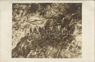 Osztrák-magyar katonák a hegyekben az olasz fronton / WWI Austro-Hungarian K.u.K. military, soldiers in the mountains of Italy. photo