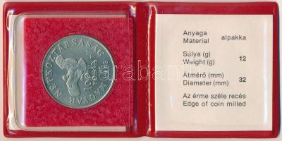 1983. 100Ft alpakka "Simon Bolivár" műbőrtokban, tanúsítvánnyal T:BU kis patina, az érmét ...