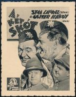 cca 1930-1940 Laurel and Hardy. Stan és Pan. Film kártya, 9x12 cm.