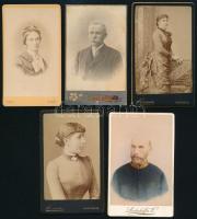 cca 1870-1890 Vegyes keményhátú fotó tétel, közte kézzel színezett is, 5 db, 10,5×6,5 cm