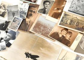 cca 1900-1940 Vegyes fotó tétel, családi képek, portrék, csoportképek, stb., vegyes méretben