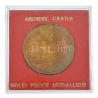 Nagy-Britannia DN Arundel kastély kétoldalas Br emlékérem eredeti tokban (38mm) T:PP United Kingdom ND Arundel Castle two-sided Br medallion in original plastic case (38mm) C:PP