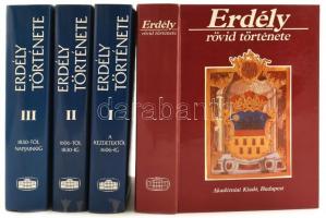 Erdély története. A kezdetektől napjainkig. I-III. köt. Főszerk.: Köpeczi Béla. Bp., 1988, Akadémiai Kiadó. Harmadik kiadás. Kiadói egészvászon-kötés, kiadói papír védőborítóban. + Erdély rövid története. Főszerk.: Köpeczi Béla. Bp., 1989, Akadémiai Kiadó. Kiadói kartonált papírkötés.