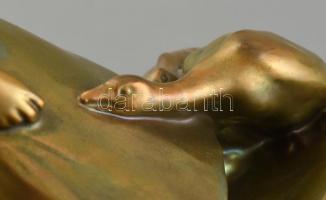 Zsolnay: Libás lány. Eozin mázas porcelánfajansz, jelzett, 1920 körül, hibátlan, m: 27 cm