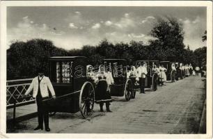 1946 Pöstyén, Piestany; Prievod Infanteristov / fürdőkocsisok / spa carriages (EK)