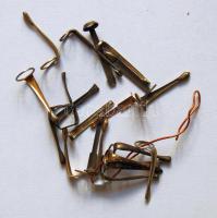 Régi toll-tartozékok