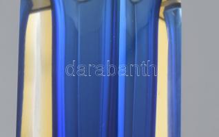 Muránói lapra csiszolt kék-sárga üveg váza, kis kopásnyomokkal, m: 16,5 cm