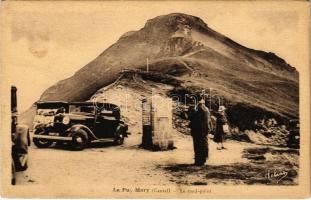 Puy Mary (Cantal), Le rond-point / mountain peak, the roundabout, automobiles (EK)