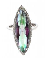 Ezüst(Ag) gyűrű színváltó topázzal, jelzett, méret: 52, bruttó: 5,5 g