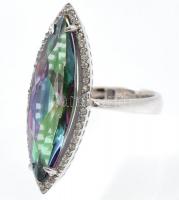Ezüst(Ag) gyűrű színváltó topázzal, jelzett, méret: 52, bruttó: 5,5 g