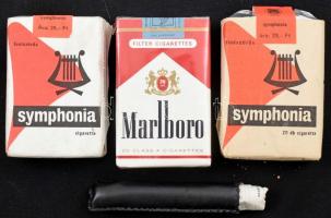 Bontatlan régi Symphonia, Marlboro cigaretták és egy fém piezzós tölthető öngyújtó
