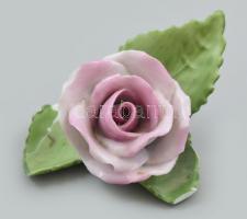 Herendi porcelán rózsa, kézzel festett, jelzett, sérült, 8×6 cm