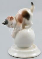 Rosenthal cica, porcelán, farka sérült, jelzett, m: 6cm